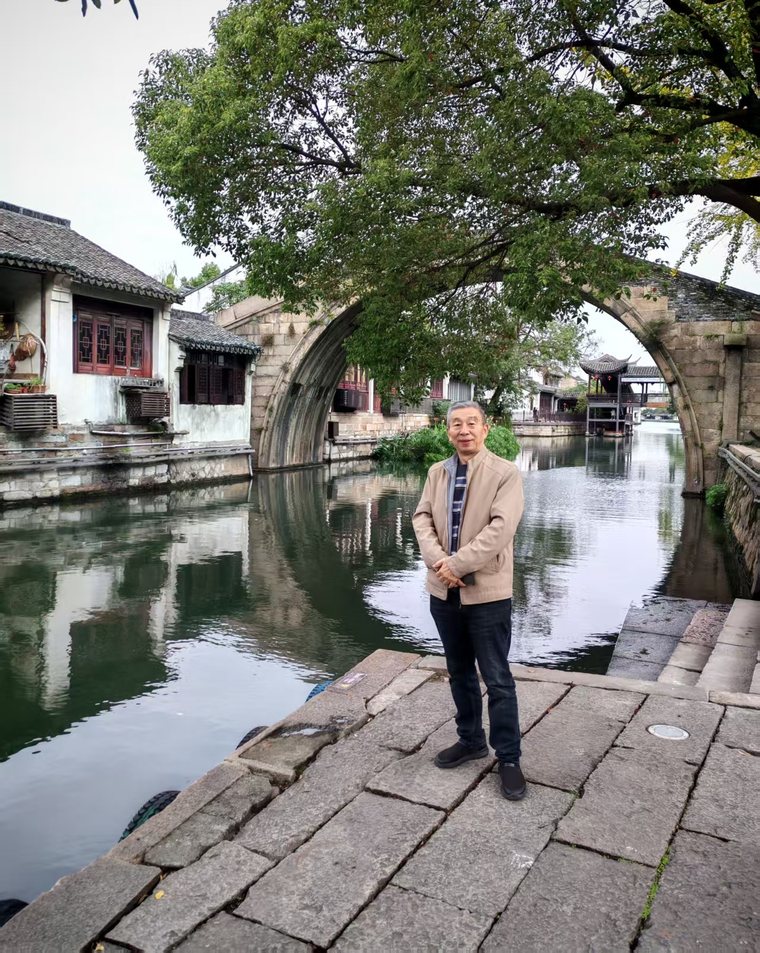 Professor Ma Dakang in a Jiangnan water town